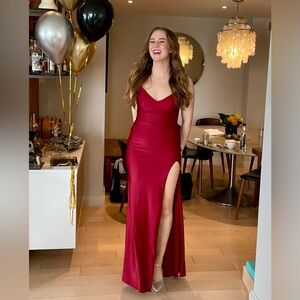 Glamorous Prom La Femme Cross Back Satin Jersey Trumpet Gown Size 6 Burgundy Red